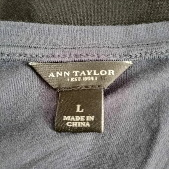 Ann Taylor XD Size Large Short Sleeves for 4Dark Blue Rhinestone Accents - Picture 5 of 7